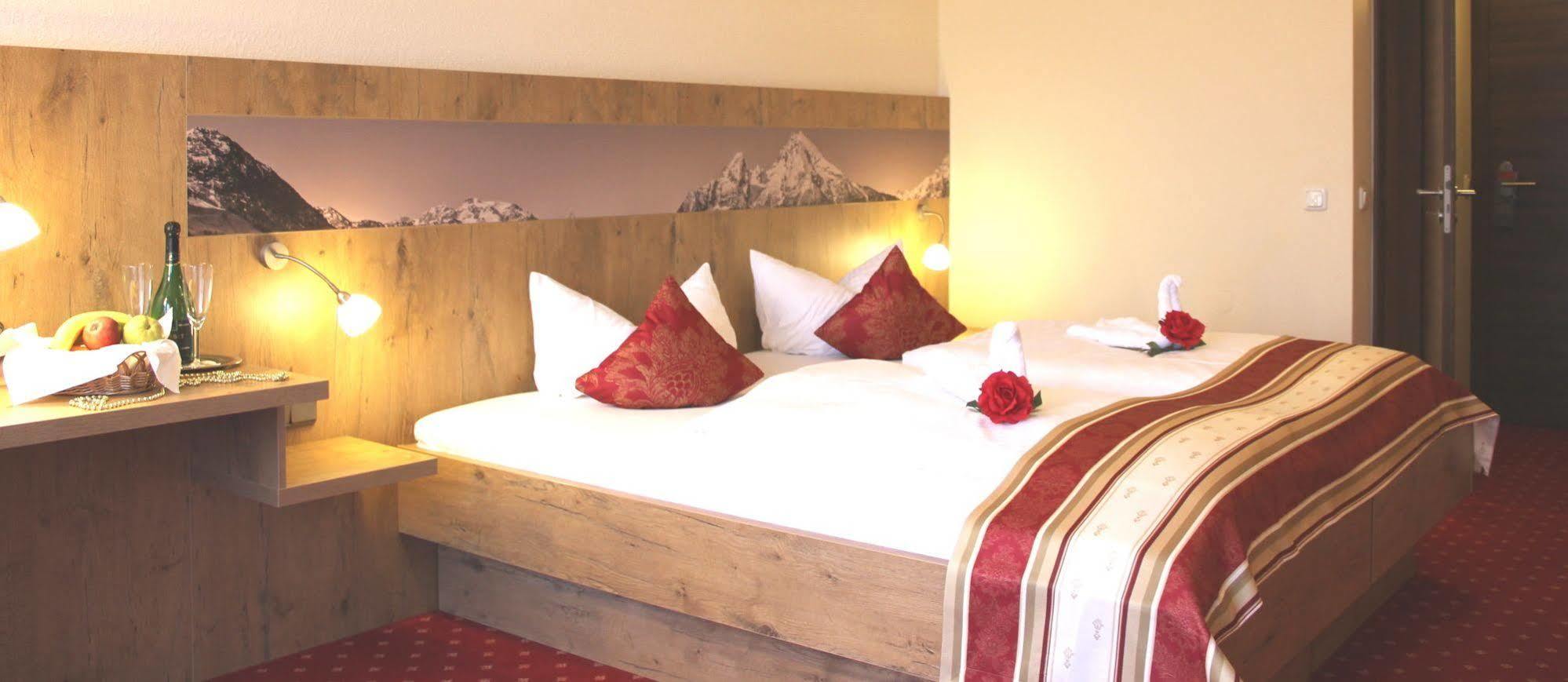 ברכטסגאדן Hotel Alpinaros מראה חיצוני תמונה